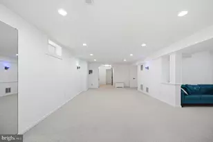8727 Talbott Farm Dr, Alexandria, VA 22309 - Photo 23