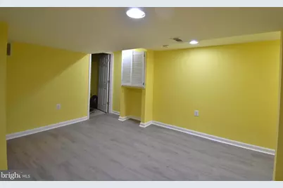 7804 Ridgewood Drive, Annandale, VA 22003 - Photo 21