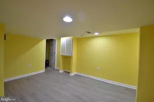 7804 Ridgewood Dr, Annandale, VA 22003 - Photo 21