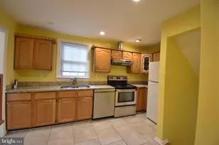7804 Ridgewood Dr, Annandale, VA 22003 - Photo 7