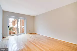 3783 Persimmon Cir, Fairfax, VA 22031 - Photo 13