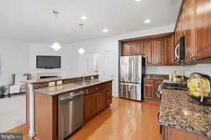 5645 Harrington Falls Ln, Alexandria, VA 22312 - Photo 21