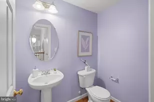 5645 Harrington Falls Ln, Alexandria, VA 22312 - Photo 11