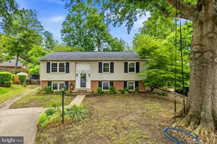 3900 Flagstone Terrace, Alexandria, VA 22306 - Photo 3