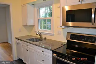 2839 Cedarest Rd, Fairfax, VA 22031 - Photo 17