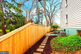 7109 Davis Ct, McLean, VA 22101 - Photo 49