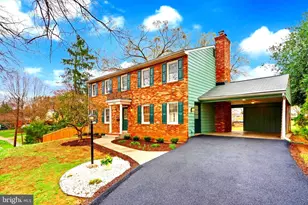 7109 Davis Ct, McLean, VA 22101 - Photo 3
