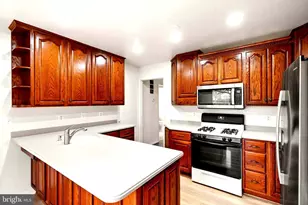 7109 Davis Ct, McLean, VA 22101 - Photo 15