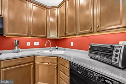 8058 Samuel Wallis Street, Lorton, VA 22079 - Photo 7