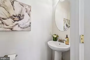 2507 Einstein St, Herndon, VA 20171 - Photo 5