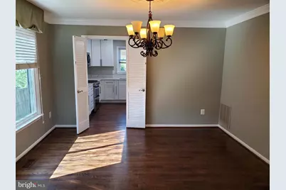 12421 Wendell Holmes Road, Herndon, VA 20171 - Photo 11