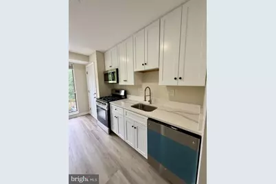 5608 Bloomfield Drive #201, Alexandria, VA 22312 - Photo 3