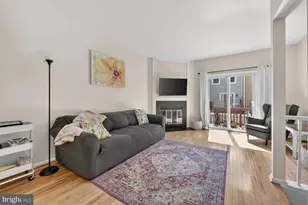 6194 Little Valley Way, Alexandria, VA 22310 - Photo 5