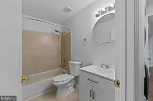 6901 Victoria Dr, Alexandria, VA 22310 - Photo 19