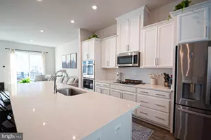 2453 Liberty Loop, Herndon, VA 20171 - Photo 17