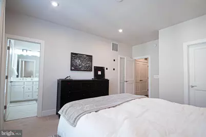 2453 Liberty Loop, Herndon, VA 20171 - Photo 3