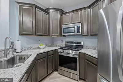 14321 Climbing Rose Way #204, Centreville, VA 20121 - Photo 7