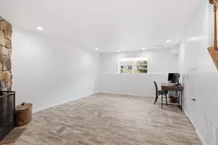 5742 Burke Towne Ct, Burke, VA 22015 - Photo 35
