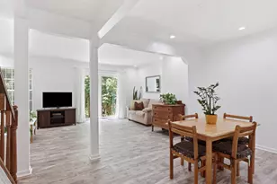5742 Burke Towne Ct, Burke, VA 22015 - Photo 15