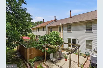5742 Burke Towne Court, Burke, VA 22015 - Photo 39
