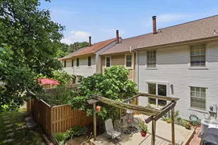 5742 Burke Towne Ct, Burke, VA 22015 - Photo 39