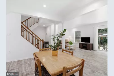 5742 Burke Towne Court, Burke, VA 22015 - Photo 13