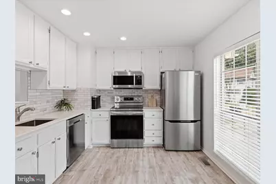 5742 Burke Towne Court, Burke, VA 22015 - Photo 19
