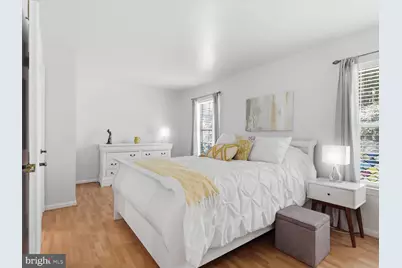5742 Burke Towne Court, Burke, VA 22015 - Photo 25