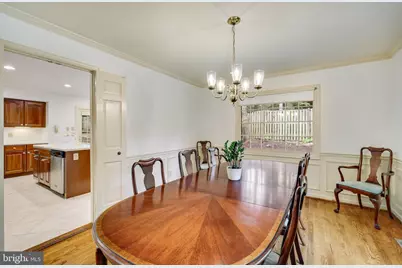 1427 Laurel Road, Vienna, VA 22182 - Photo 15