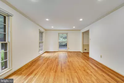 1427 Laurel Road, Vienna, VA 22182 - Photo 13