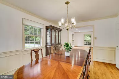 1427 Laurel Road, Vienna, VA 22182 - Photo 17