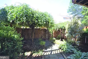 6220 Walkers Croft Way, Alexandria, VA 22315 - Photo 21