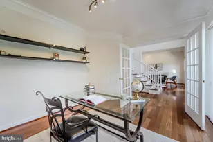 4907 Elsa Ct, Fairfax, VA 22030 - Photo 9