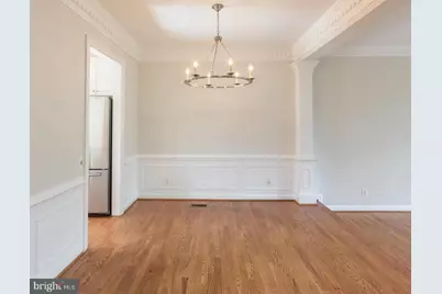 9588 Lagersfield Circle, Vienna, VA 22181 - Photo 7