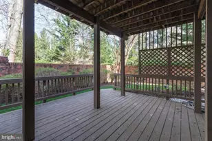 9588 Lagersfield Cir, Vienna, VA 22181 - Photo 39