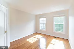 9588 Lagersfield Cir, Vienna, VA 22181 - Photo 27