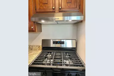 6141 Leesburg Pike #404, Falls Church, VA 22041 - Photo 13