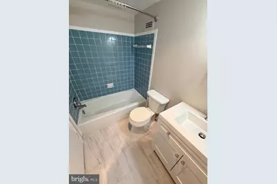 6141 Leesburg Pike #404, Falls Church, VA 22041 - Photo 23