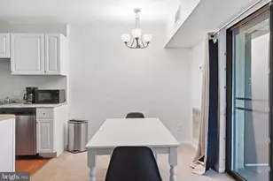 2231 Castle Rock Square, Reston, VA 20191 - Photo 5