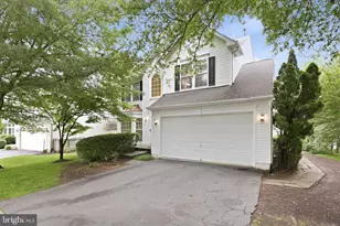 9799 Lorraine Carol Way, Lorton, VA 22079 - Photo 5