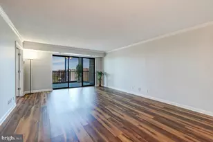 5902 Mt Eagle Dr, Alexandria, VA 22303 - Photo 5