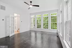 1127 Marlene Ln, Great Falls, VA 22066 - Photo 31