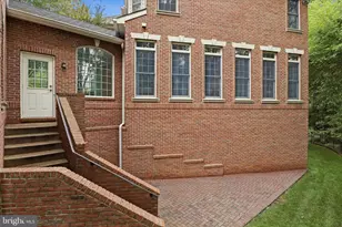 1127 Marlene Ln, Great Falls, VA 22066 - Photo 77
