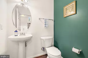 4457 Beacon Grove Cir, Fairfax, VA 22033 - Photo 17