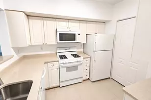 12913 Alton Square, Herndon, VA 20170 - Photo 5
