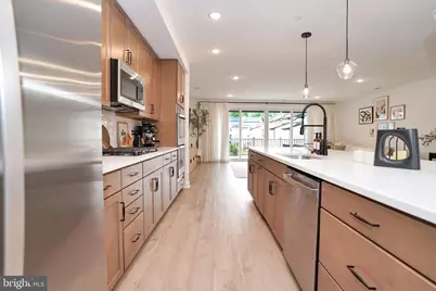 4953 Longmire Way, Chantilly, VA 20151 - Photo 9