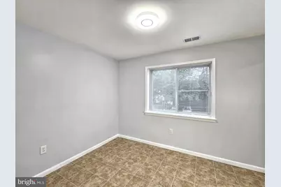 4587 Logsdon Drive #31, Annandale, VA 22003 - Photo 9