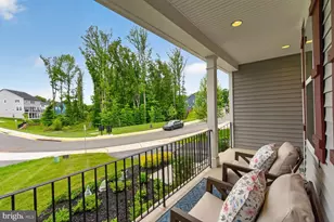 6213 McConnell Ln, Springfield, VA 22152 - Photo 3