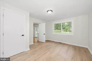 8624 Parliament Dr, Springfield, VA 22151 - Photo 37