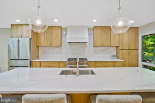 1715 Hollinwood Dr, Alexandria, VA 22307 - Photo 11